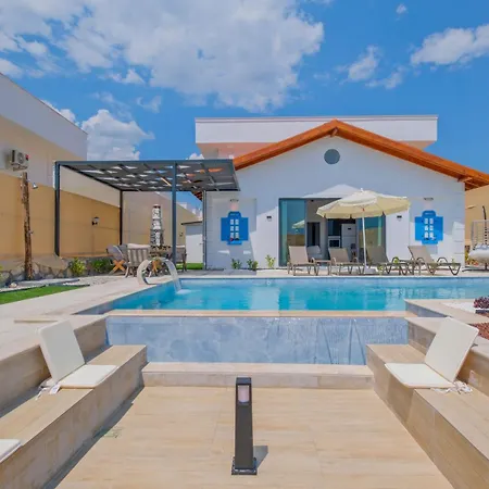 Villa Ader Doga Villalari 4 *