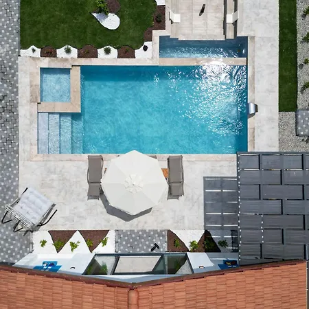 Ader Doga Villalari 4 Villa Eskiomerler