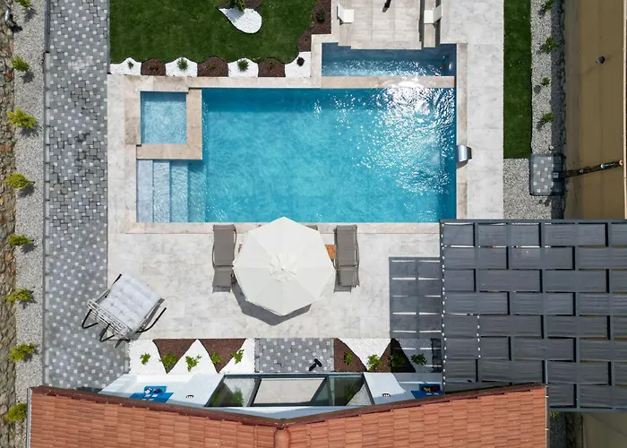 Ader Doga Villalari 4 Villa Eskiomerler